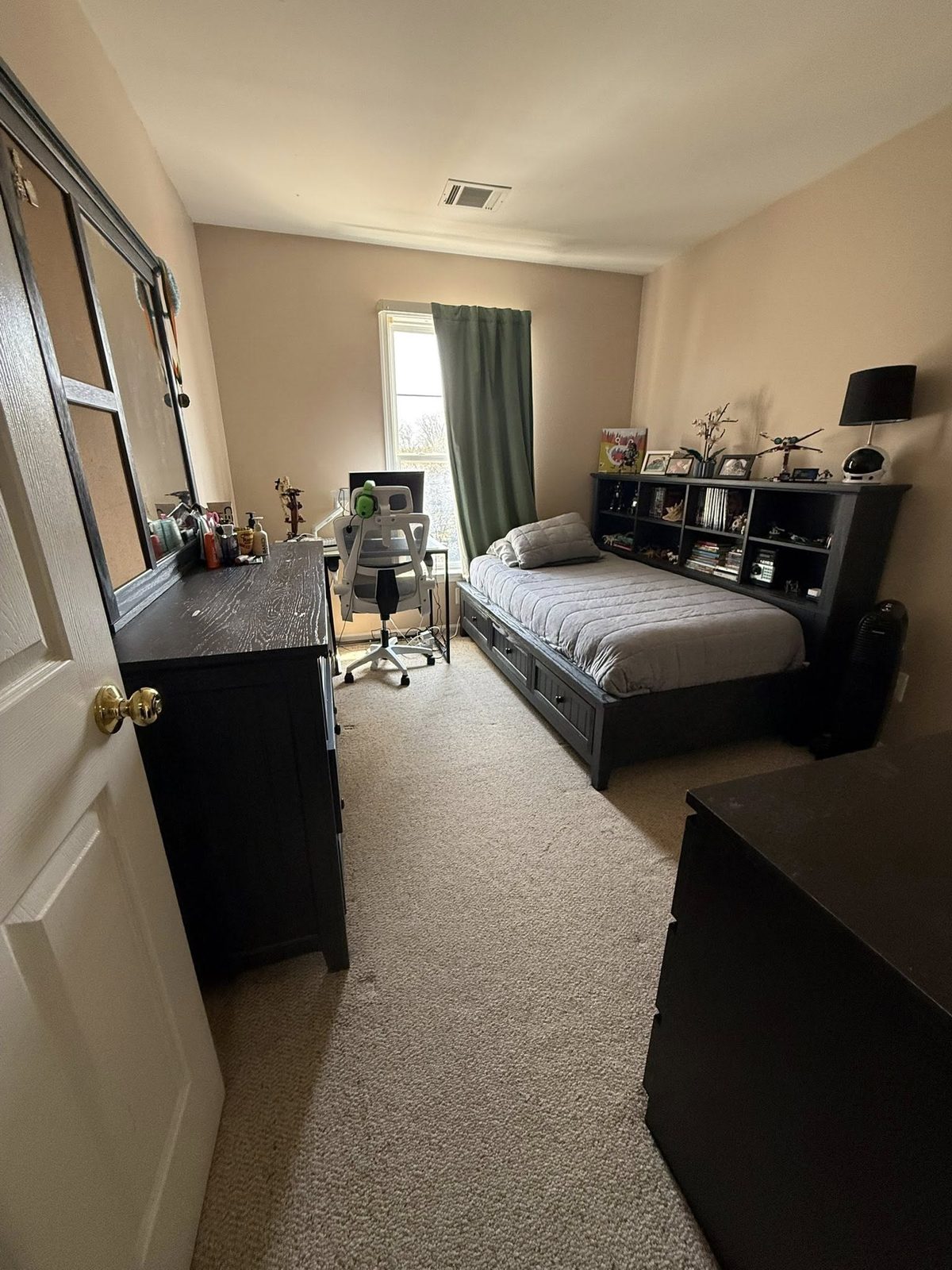 Boy's bedroom after